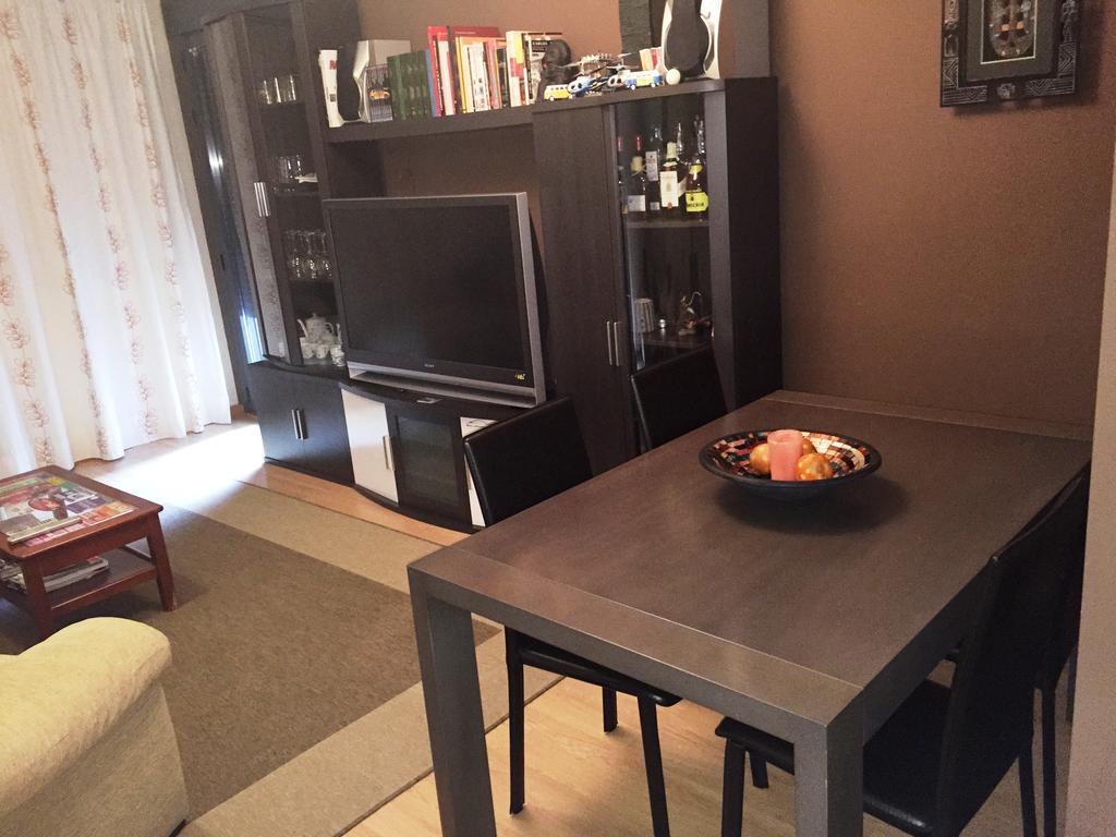 Apartamentos Mequedo Alcaniz Quarto foto